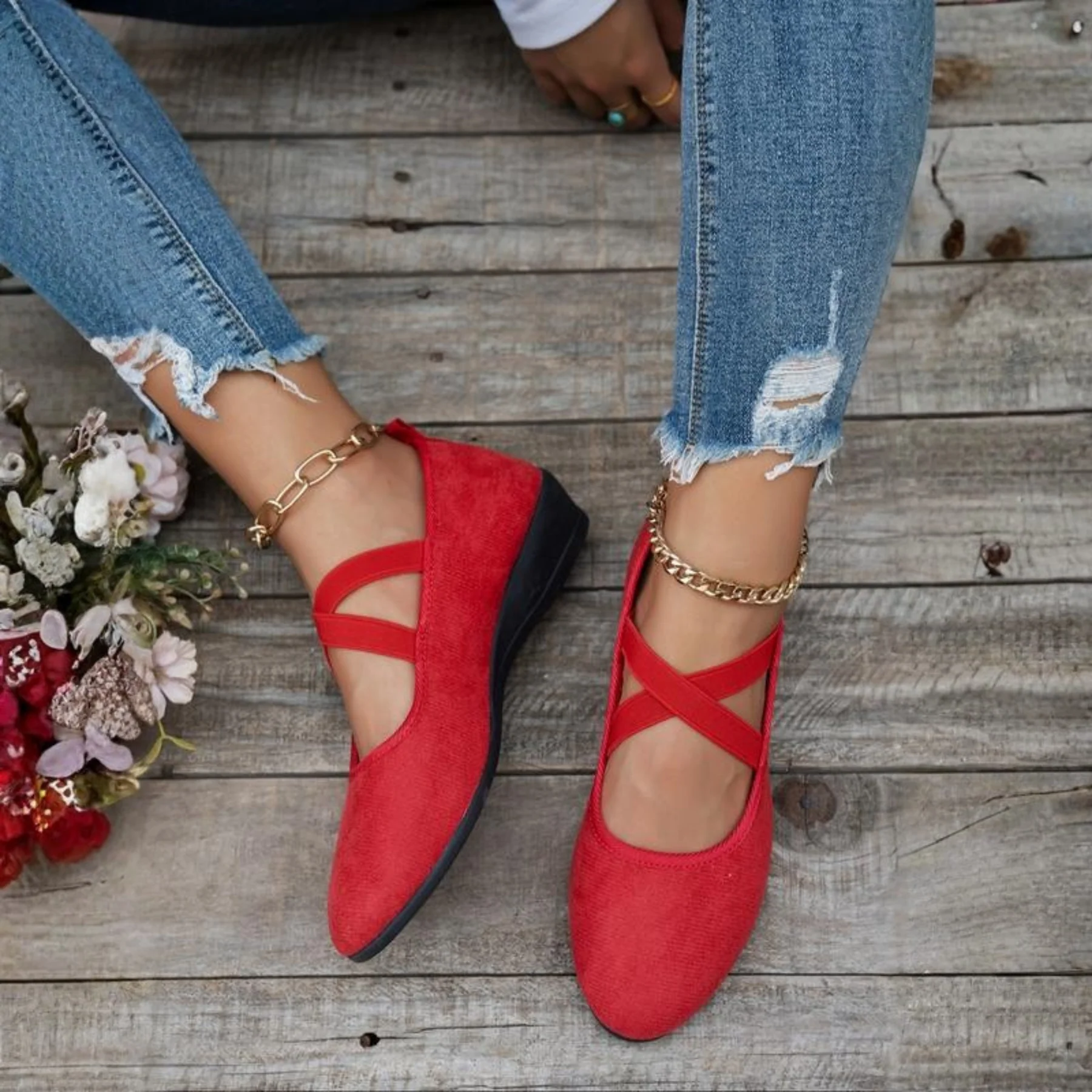 Ballerines avec semelle compensée et fermeture élégante - Image 3