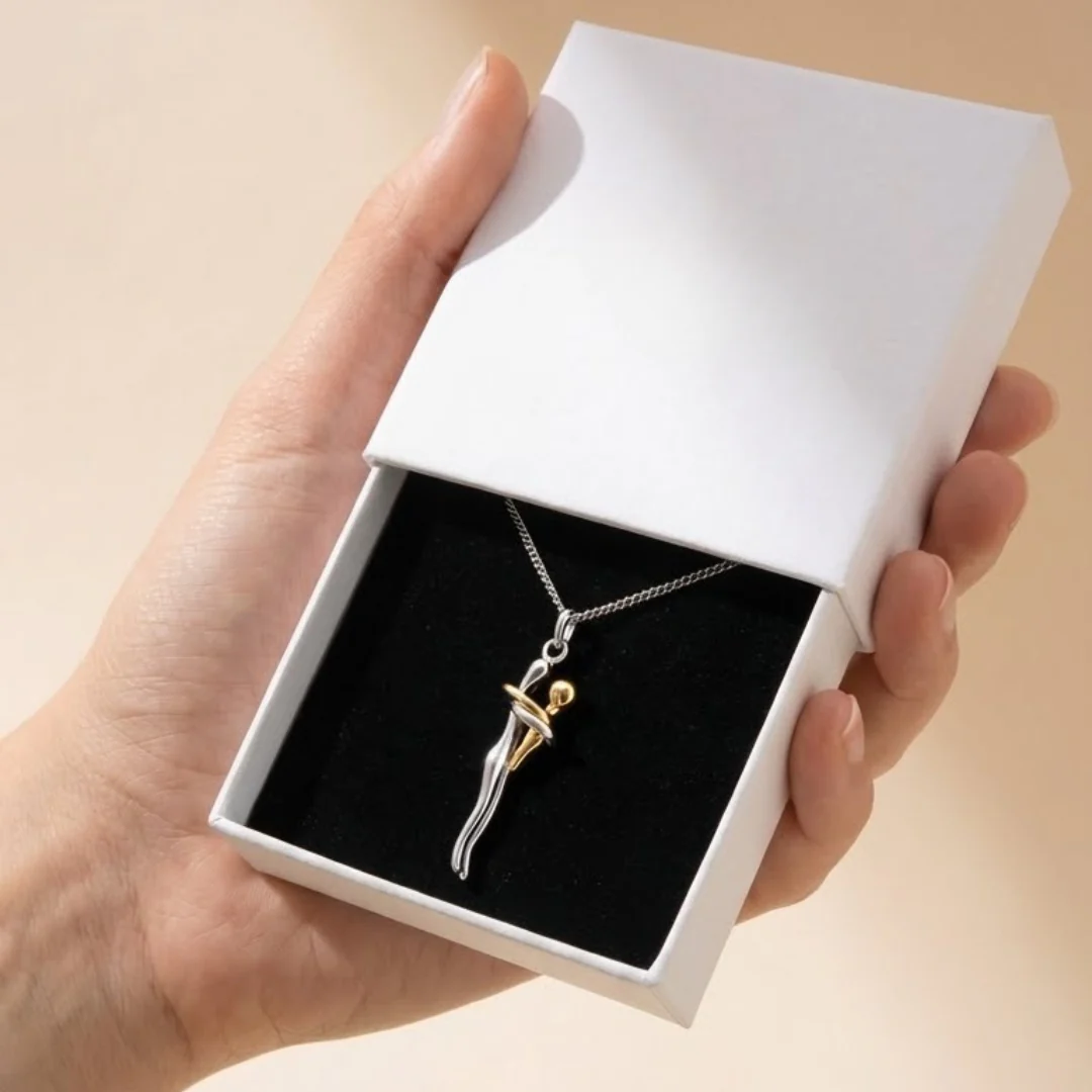 Collier Étreinte Élégante - Image 3