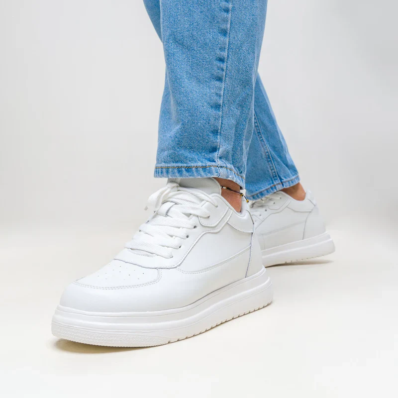 Sneaker de confort avec rehaussement discret - Image 7
