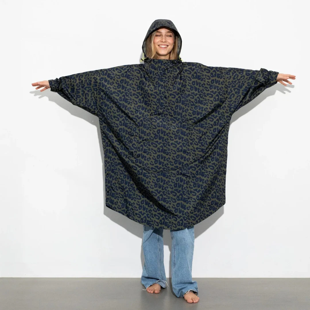 Veste longue à capuche et imperméable - Image 5