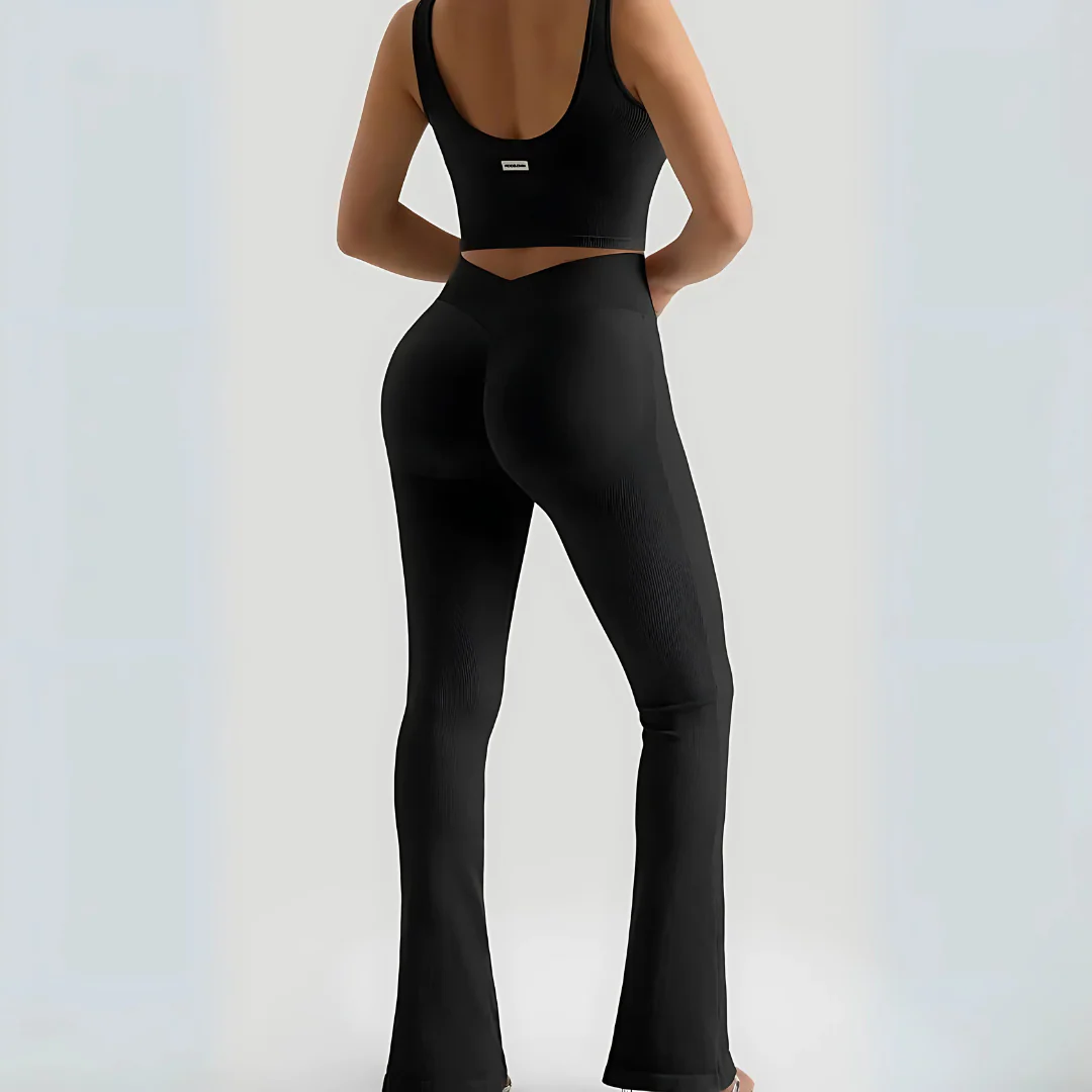 Leggings galbants à coupe évasée - Image 9