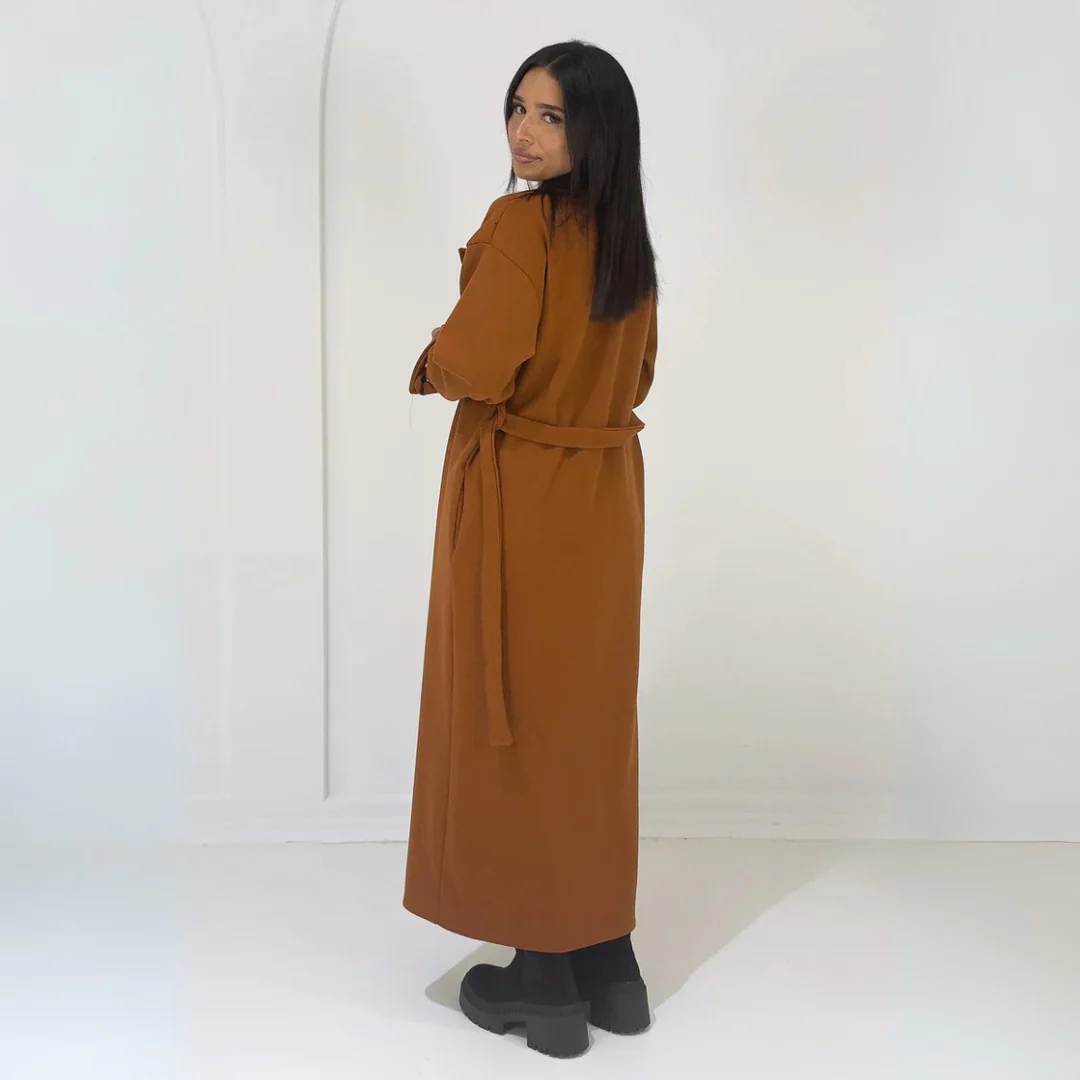 Long manteau femme avec boutonnage - Image 3