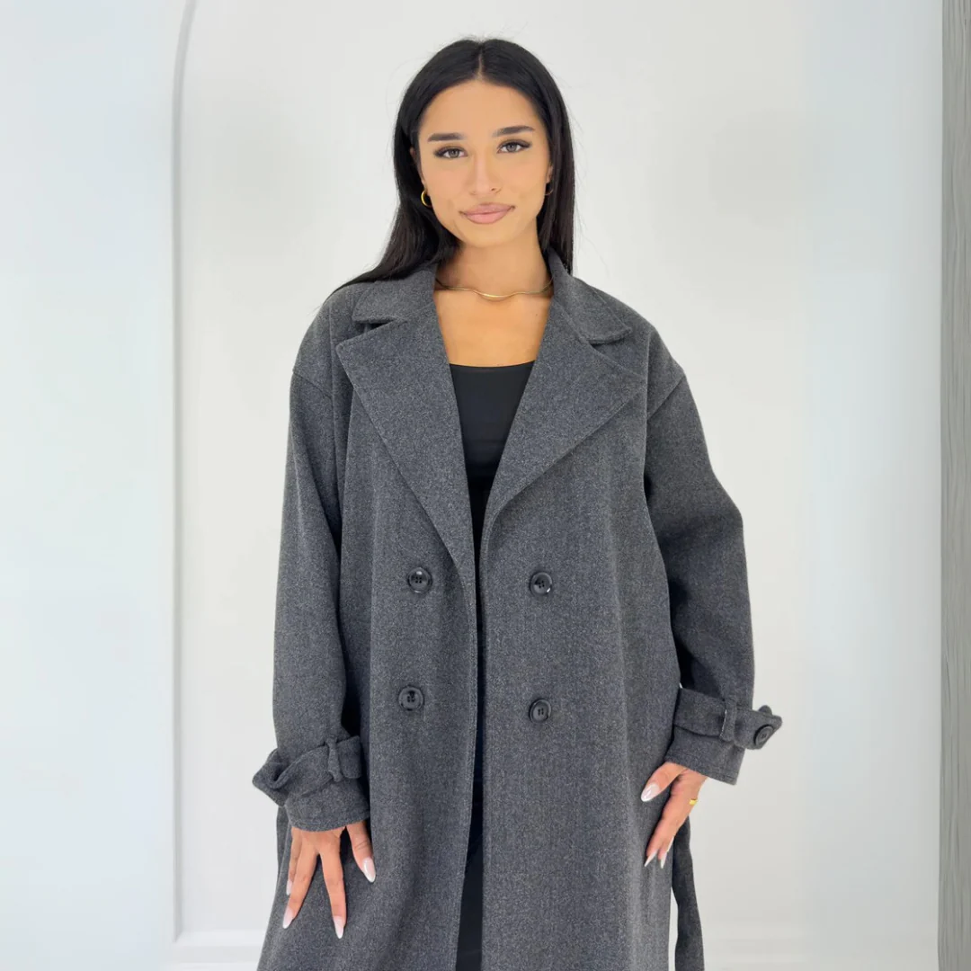 Long manteau femme avec boutonnage - Image 9