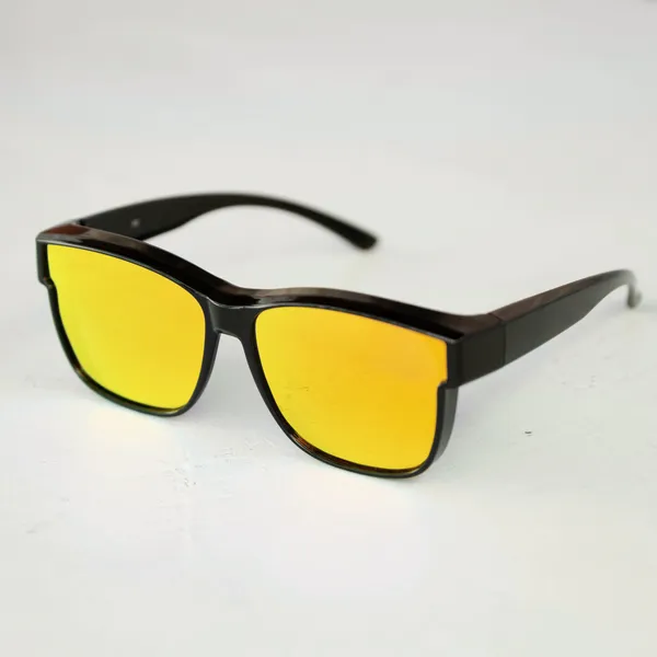 Lunettes de Soleil Superposables Polarisées - Image 7