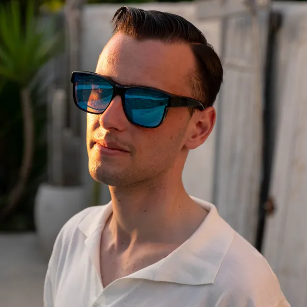 Lunettes de Soleil Superposables Polarisées - Image 8