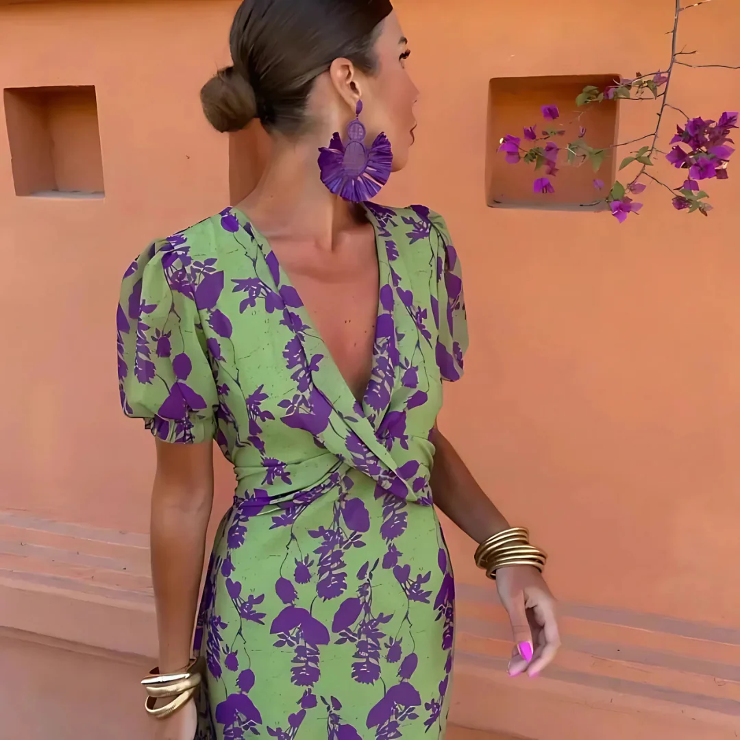Robe fluide verte à motifs violets - Image 2